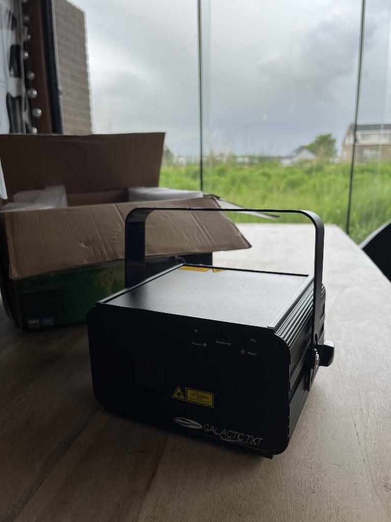 Showtec Galactic TXT Laser, Muziek en Instrumenten, Licht en Laser, Ophalen of Verzenden, Zo goed als nieuw, Laser, Geluidgestuurd