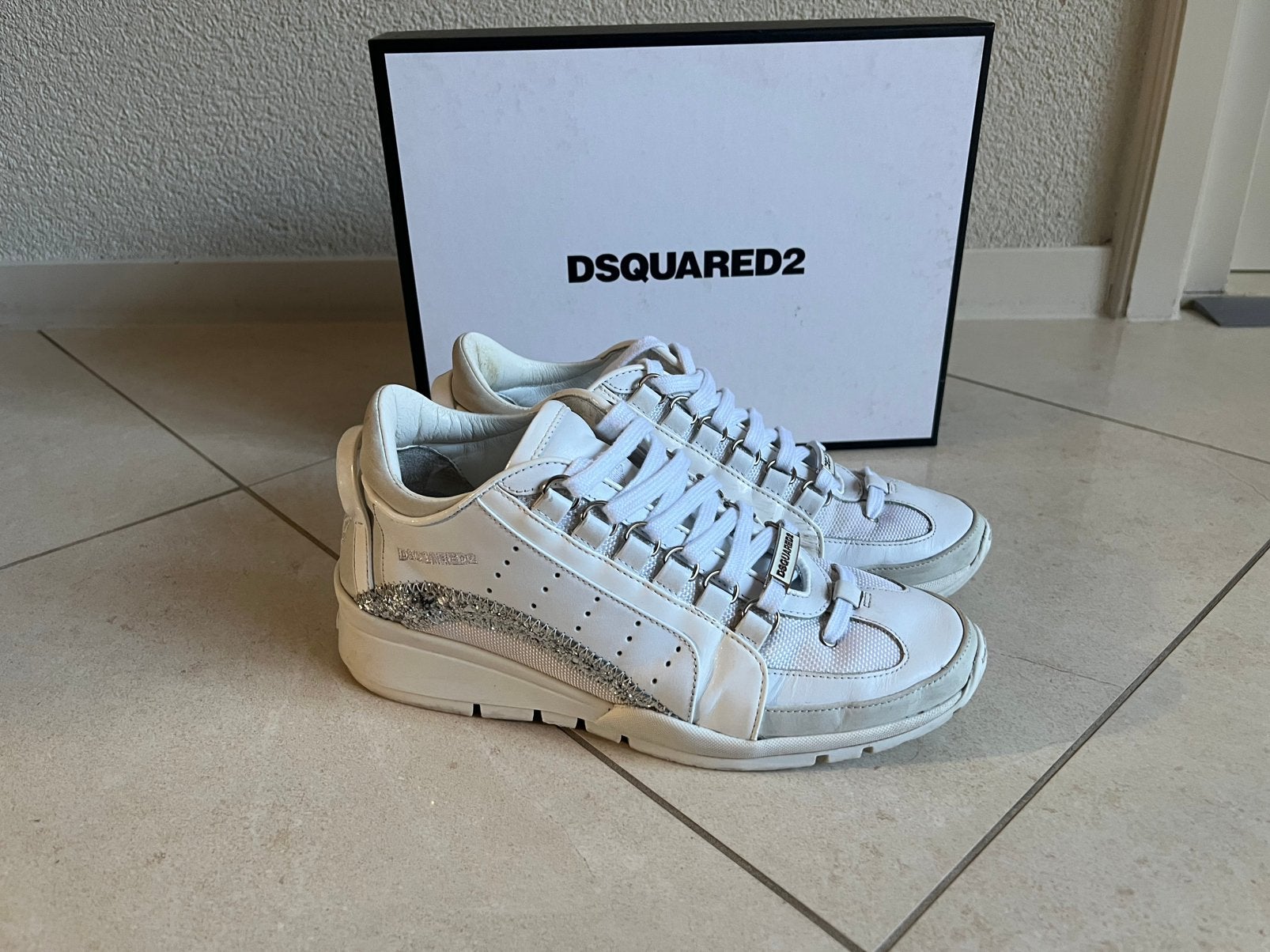 Dsquared2 sneakers Vitello sport wit- zilver glitter mt. 38, Wit, Ophalen of Verzenden, Sneakers of Gympen, Zo goed als nieuw