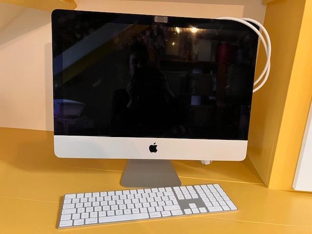 Apple iMac 21 inch, Computers en Software, Apple Desktops, Gebruikt, iMac, SSD, 3 tot 4 Ghz, 16 GB, Ophalen
