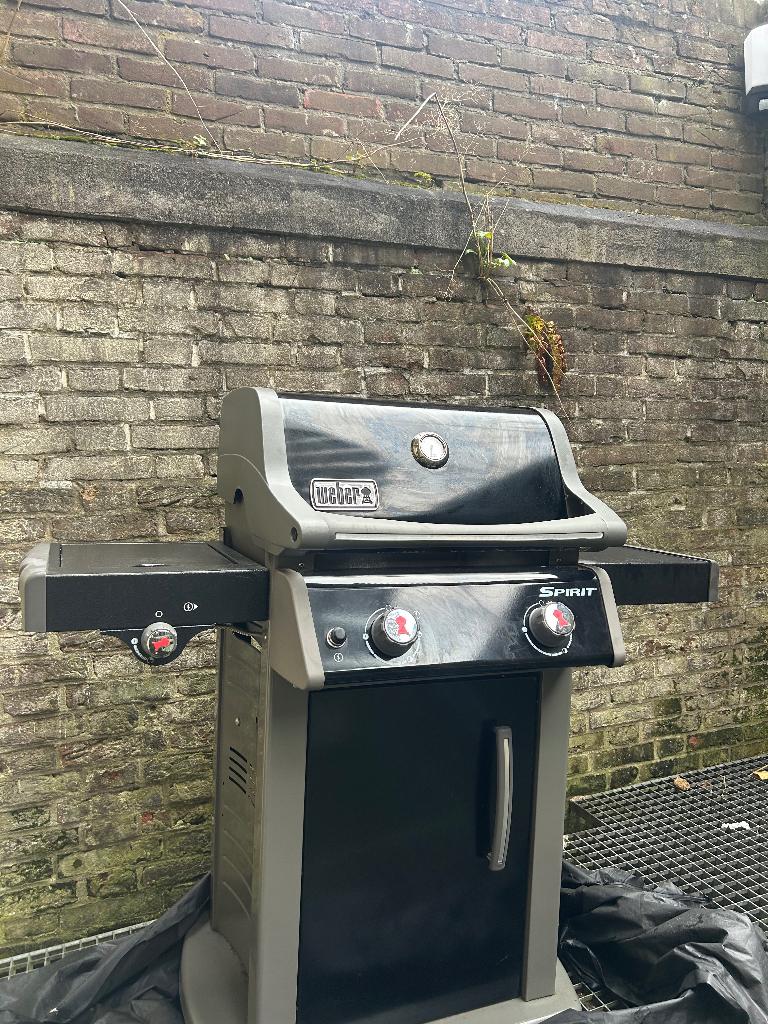 Weber Barbecue | Model Spirit E-220 | BBQ, Tuin en Terras, Ophalen, Gebruikt, Weber