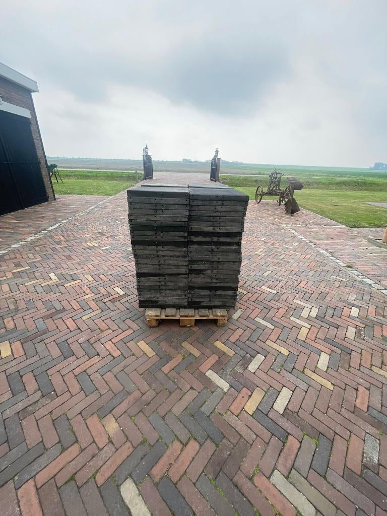 Rubberen tegels - Stalmatten - 50x50x4,5 cm - pen/gat, Stalling, 4 paarden of pony's of meer