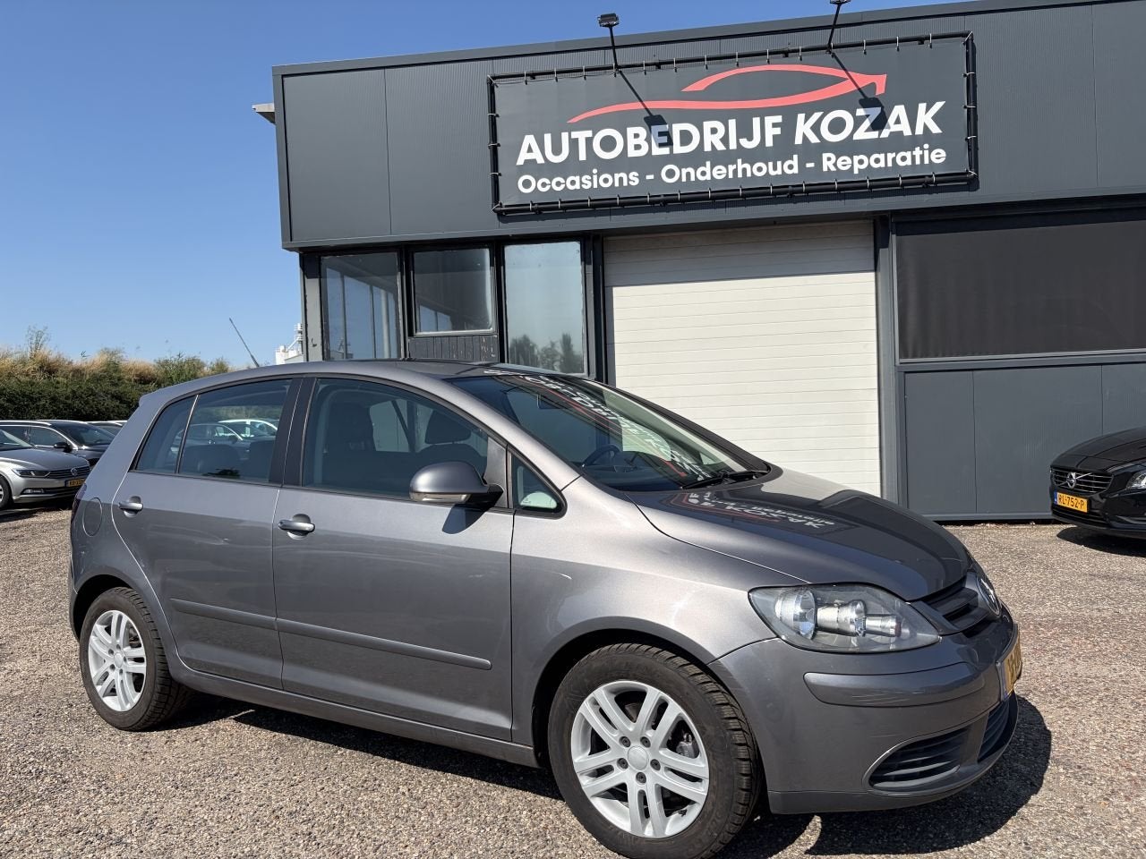 Volkswagen Golf Plus 1.6 Optive AIRCO NAVI NIEUWE APK, 4 cilinders, 1283 kg, Zilver of Grijs, Elektrische ramen