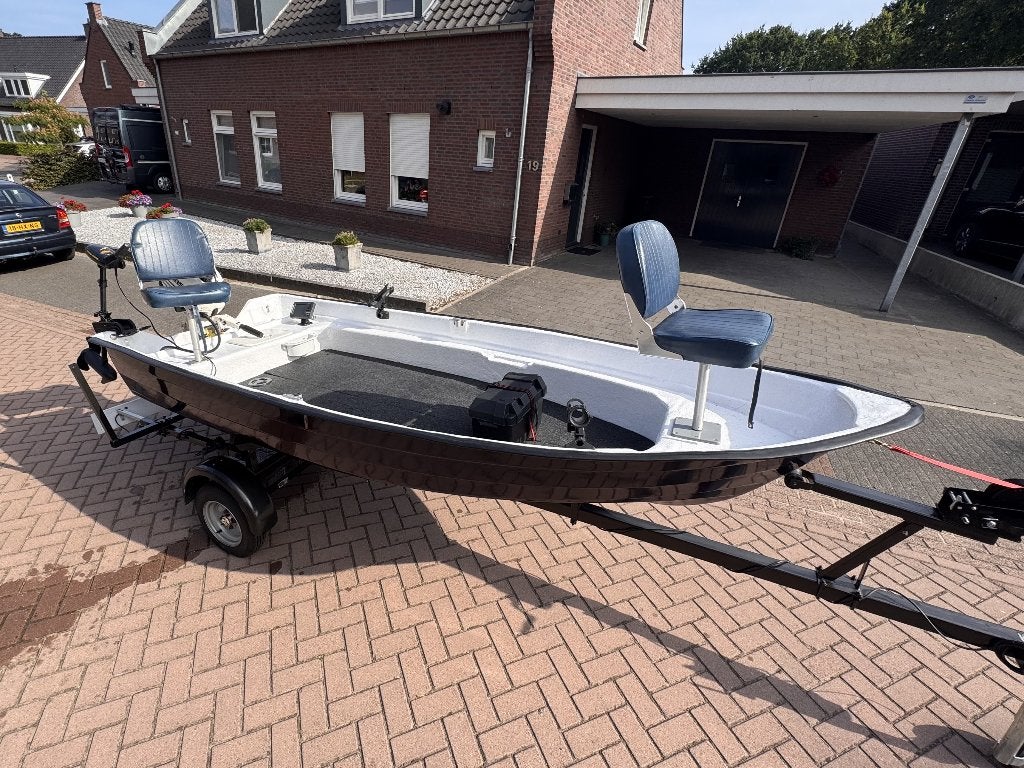 Crescent polyester visboot 3,80 m — complete set met trailer, Ophalen, Gebruikt, Overige typen