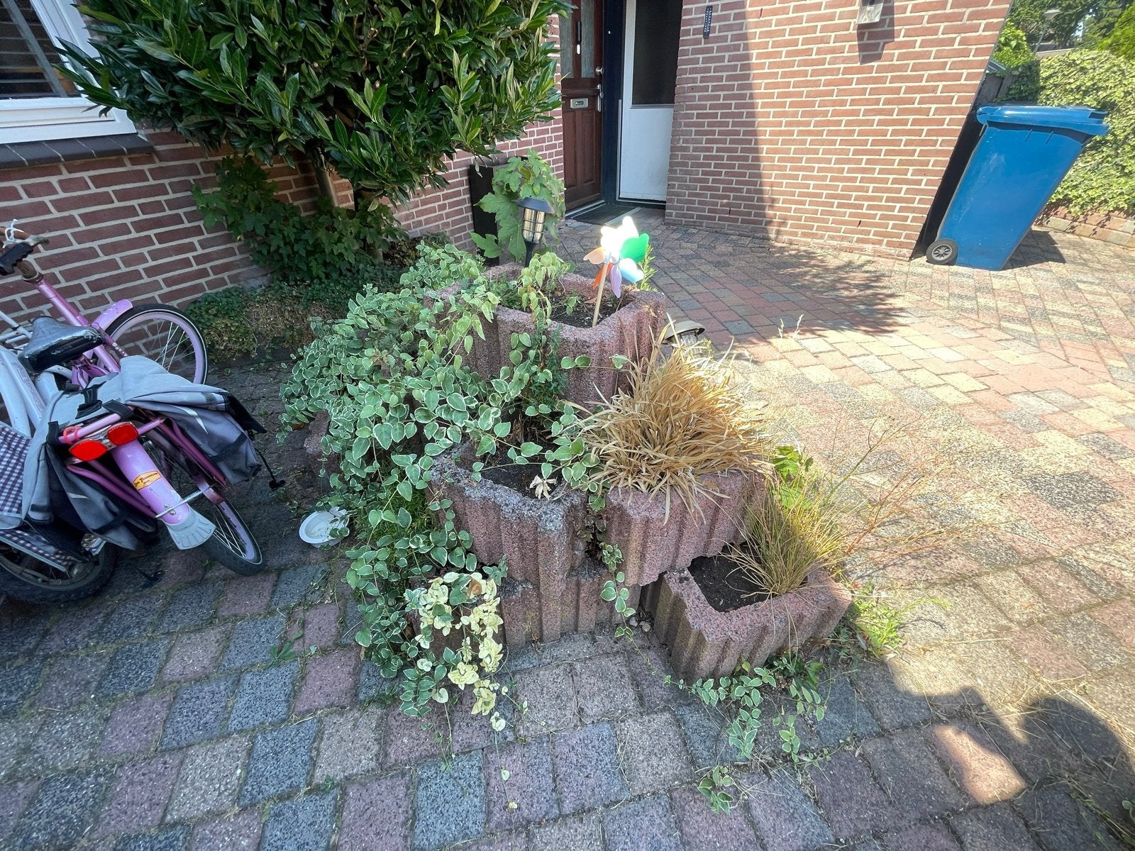Planten en zware stenen bakken — gratis af te halen, Ophalen, Gebruikt, 100 cm of meer, Overige vormen