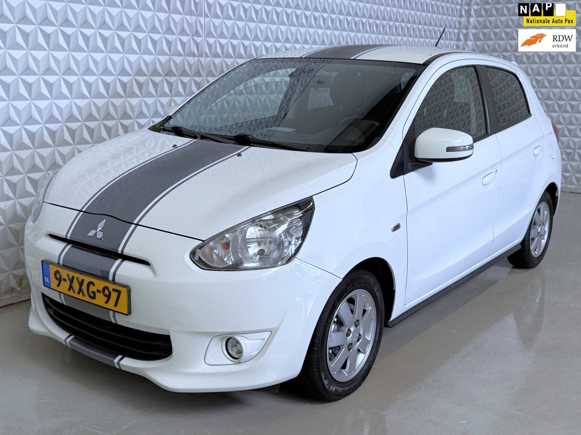 Mitsubishi Space Star 1.2 Intense Airco CRUISE Keyless / AUT, Auto's, Euro 5, Gebruikt, 200 kg, 840 kg