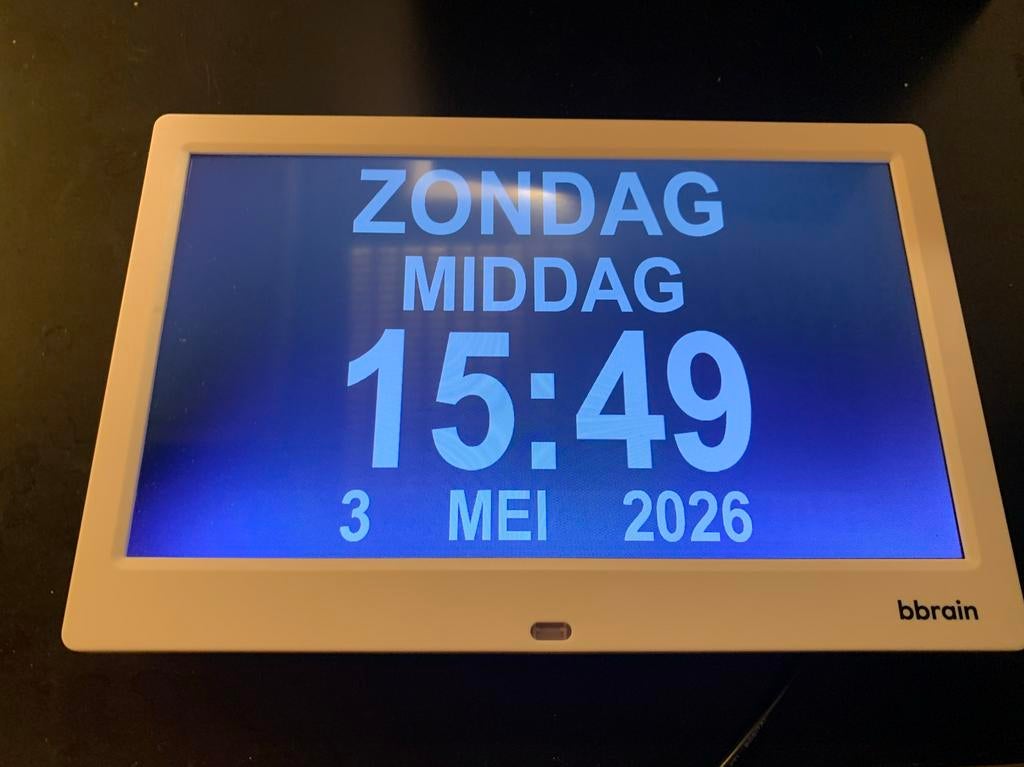 Bbrain Dagklok - Duidelijke Tijd- en Datumweergave, Ophalen of Verzenden, Zo goed als nieuw, Minder dan 1 GB, 8 tot 12 inch