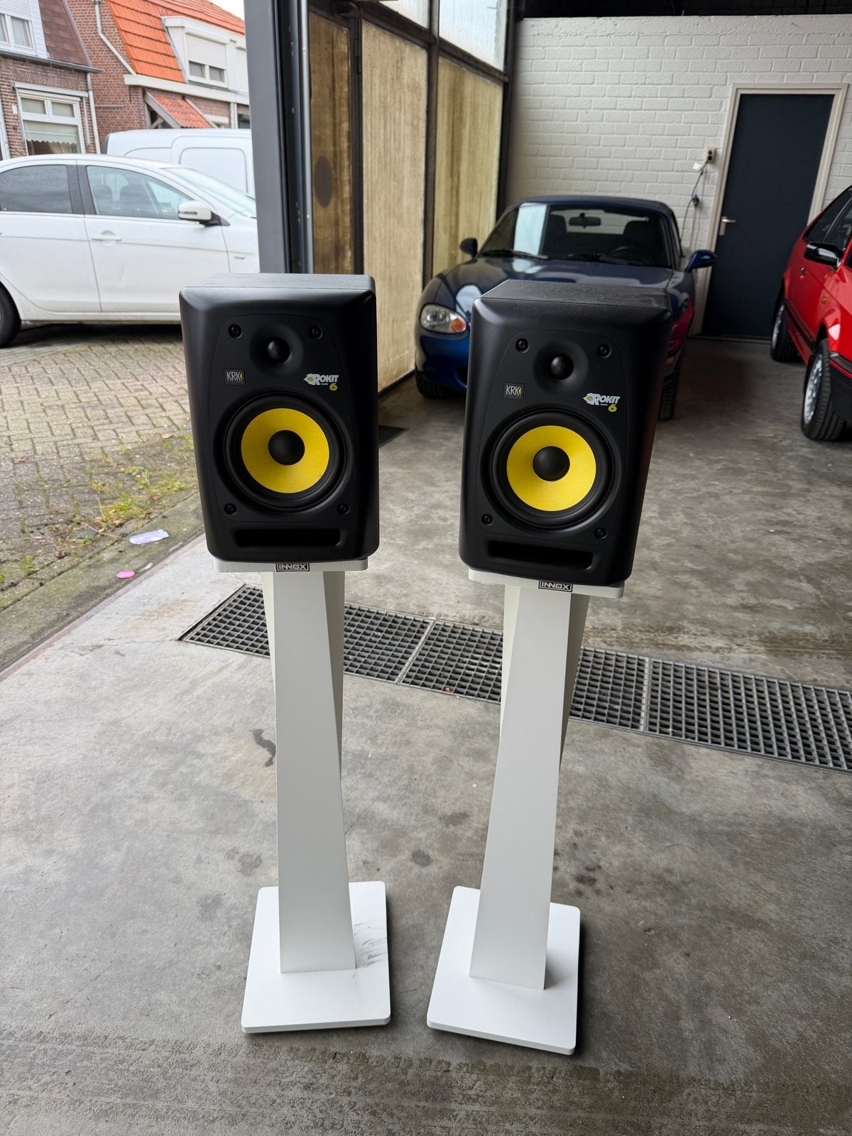 KRK Rokit 6 Studiomonitoren met standaarden, Audio, Tv en Foto, Studiomonitor, Gebruikt, Inclusief standaarden, Ophalen of Verzenden