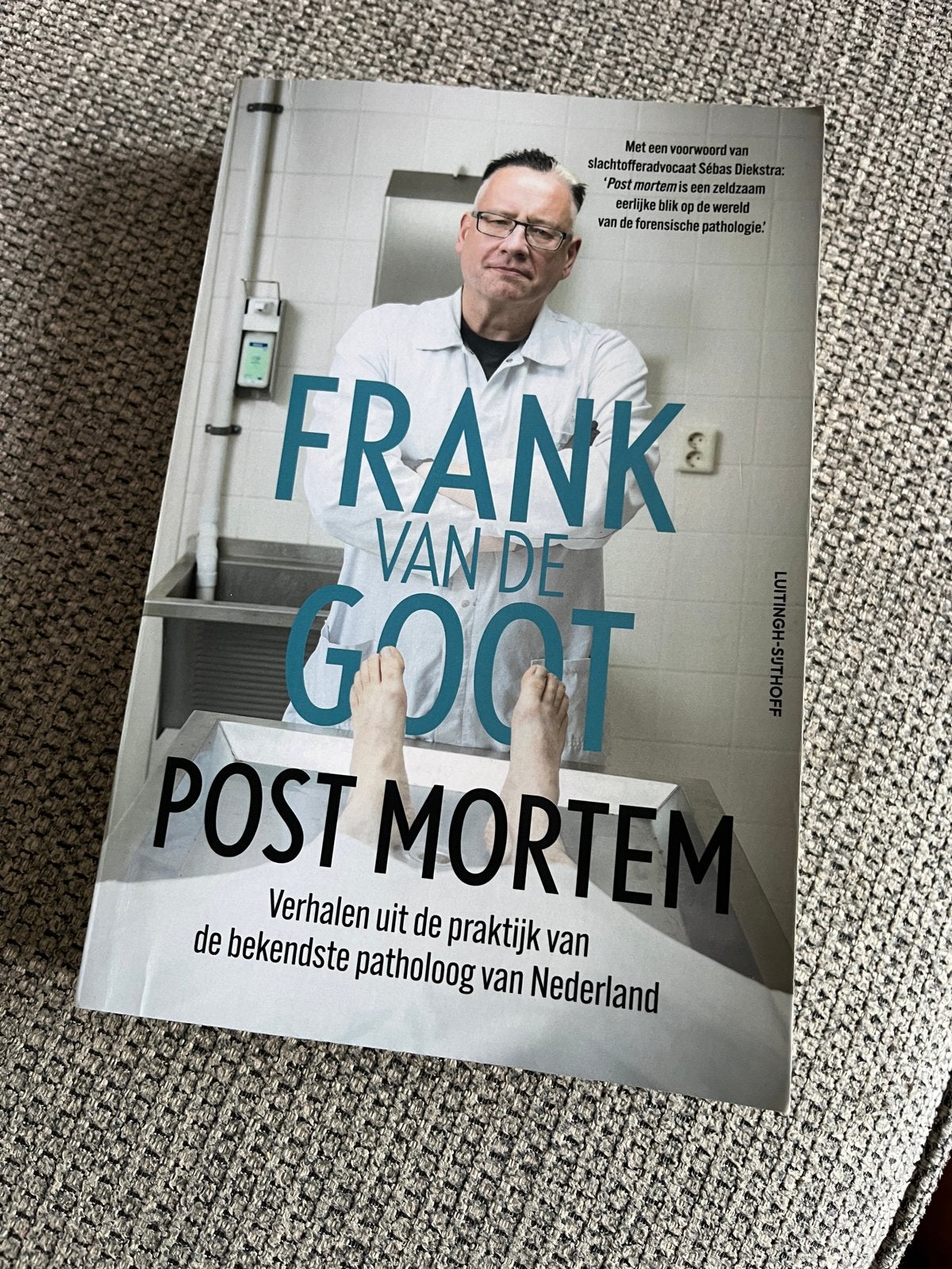 Post Mortem - Frank van de Goot (Zo goed als nieuw), Boeken, Literatuur, Ophalen of Verzenden, Zo goed als nieuw