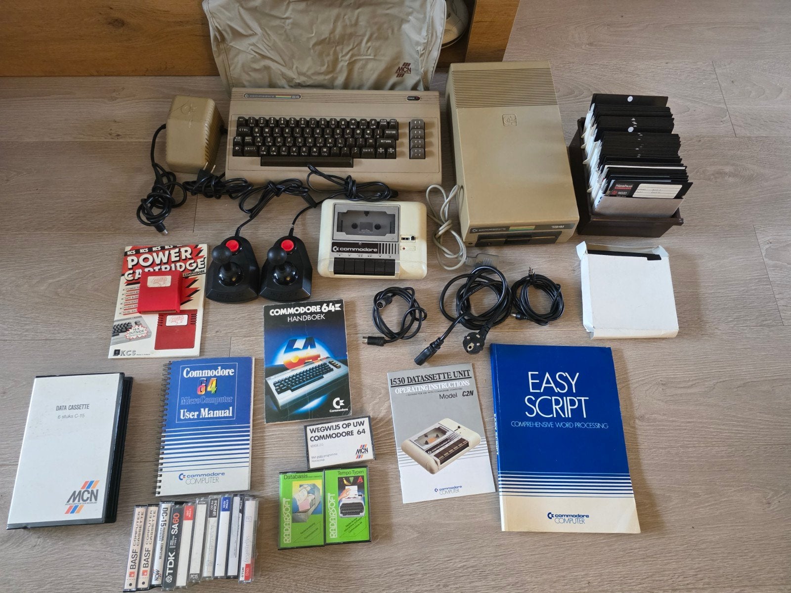 Commodore 64 Compleet Pakket - Getest en Werkend!, Computers en Software, Ophalen of Verzenden, Commodore