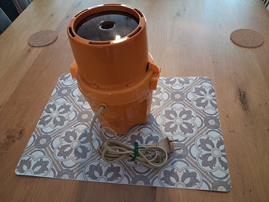 Vintage Oranje Moulinex Moulinette Hakmolen uit jaren 70, Ophalen of Verzenden, Overige typen
