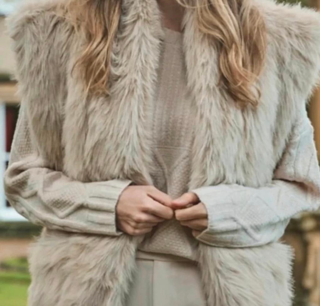 Prachtige boho bodywarmer maat S, Ophalen of Verzenden, Zo goed als nieuw, Maat 36 (S), Beige