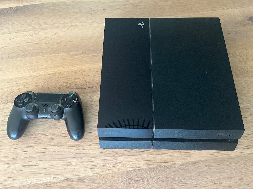 PS4 met controllers en 14 games., Met 2 controllers, Ophalen of Verzenden, Original, 500 GB