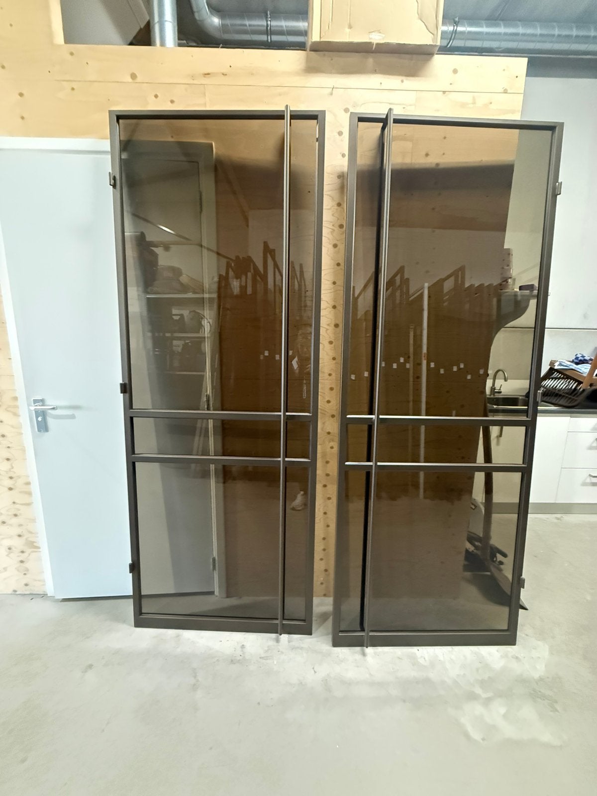 Dubbele scharnierdeuren brons met kozijn | 1802x2339 | 10&11, Ophalen, 215 cm of meer, Binnendeur, Glas