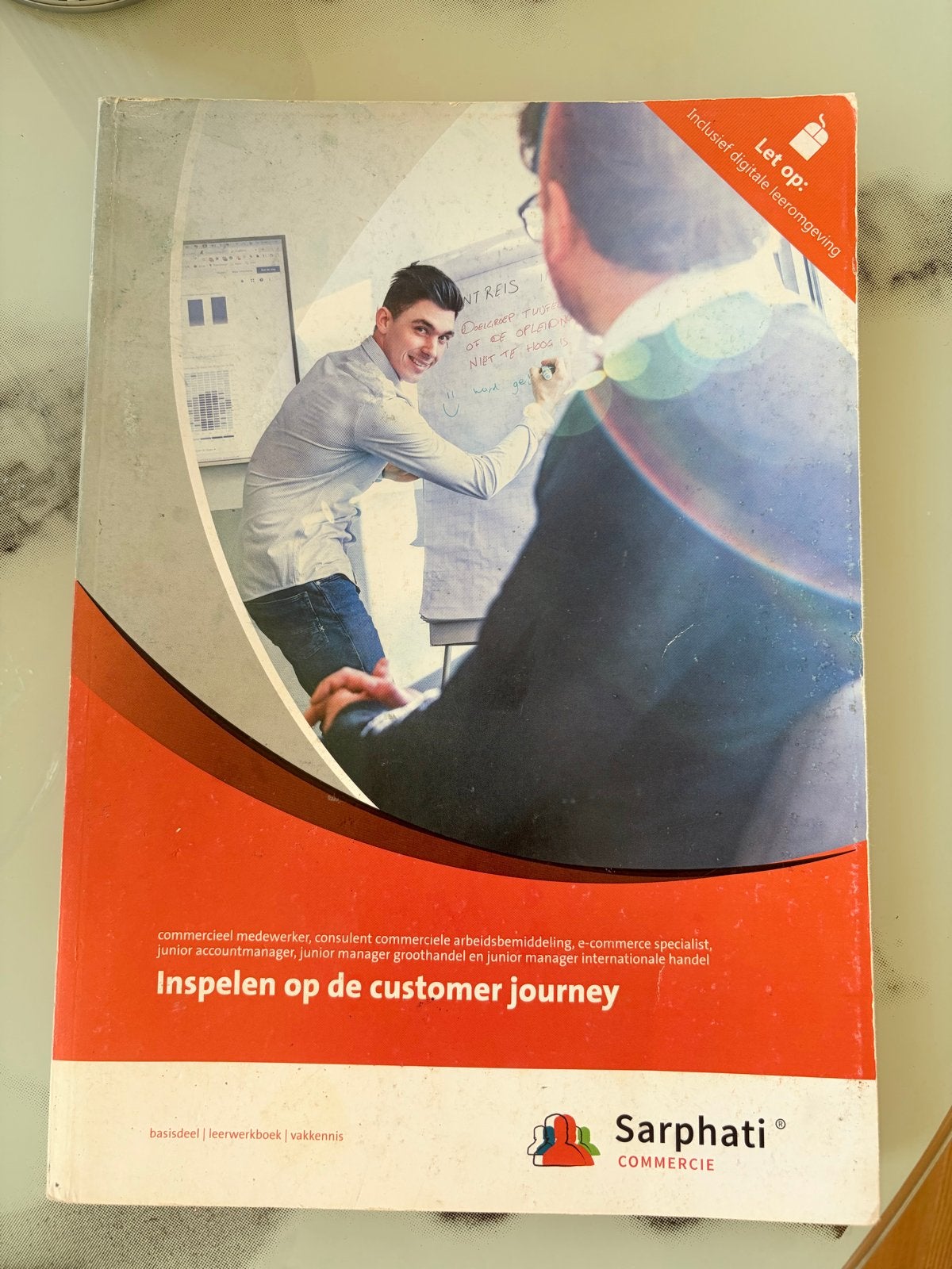 Sarphati Commercie: Inspelen op de customer journey, Ophalen of Verzenden, Gamma, Zo goed als nieuw, MBO