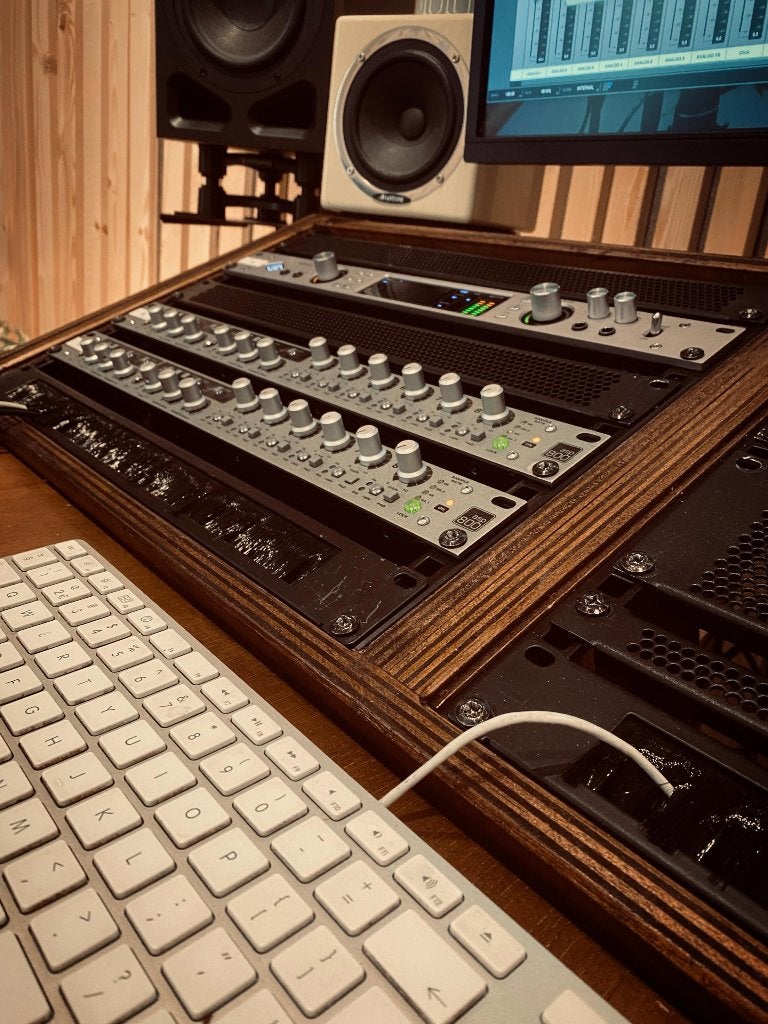 Audient ASP800, Ophalen of Verzenden, Zo goed als nieuw, 10 tot 20 kanalen, Microfooningang