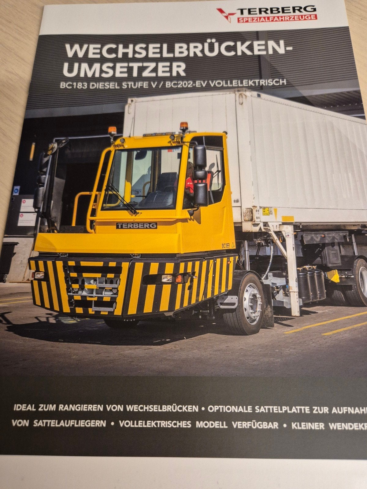 Terberg trucks terminal trekker folder als nieuw mooie fotos, Ophalen of Verzenden, Zo goed als nieuw, Overige merken