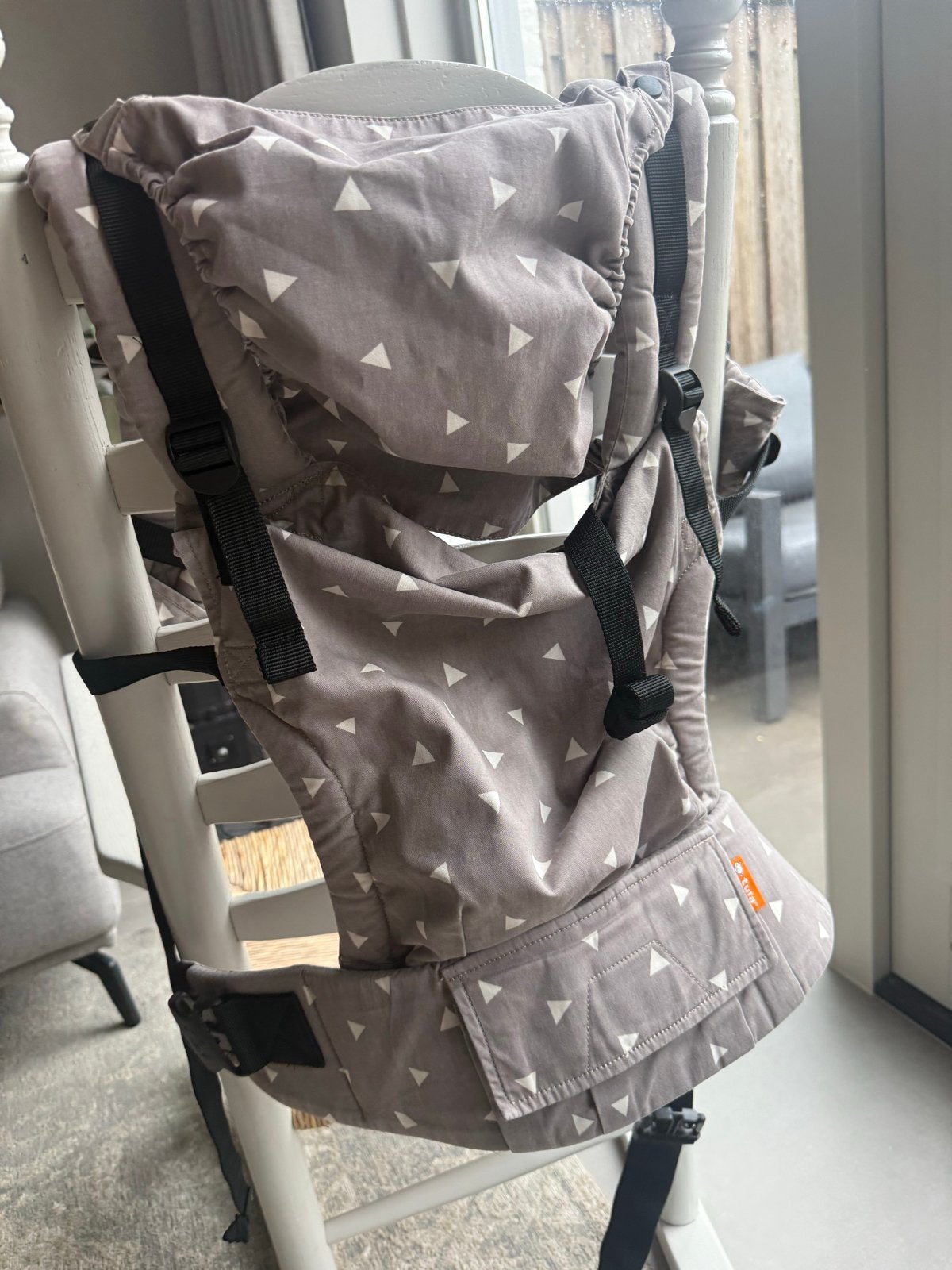 Tula Free to Grow draagzak - Comfortabel en verstelbaar, Buik of Rug, Zo goed als nieuw, Draagzak, Ophalen