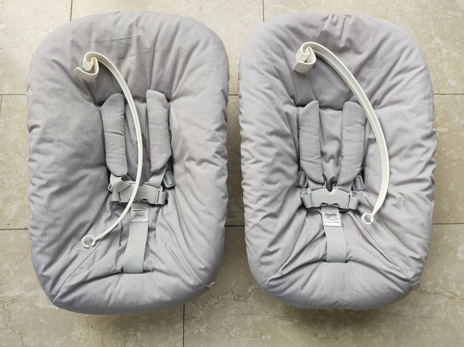 2x Stokke Newborn + speelgoedhanger ZGAN en helemaal schoon!, Ophalen of Verzenden, Zo goed als nieuw, Overige typen