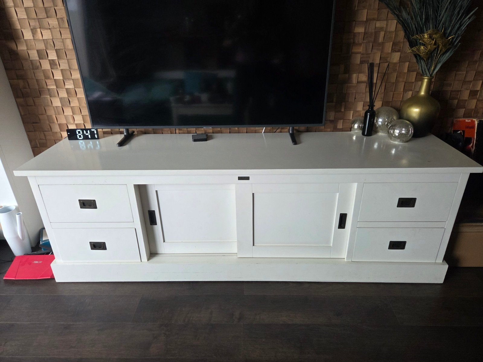 Witte Richmond interiore TV-meubel met schuifdeuren en lades, Ophalen, Gebruikt, 200 cm of meer, Landelijke of moderne stijl