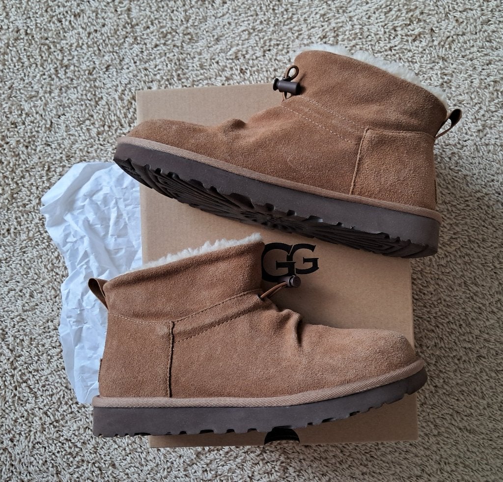Mooie UGG schoenen, mt 38 ZGAN, Kleding | Dames, UGG, Bruin, Verzenden, Lage of Enkellaarzen