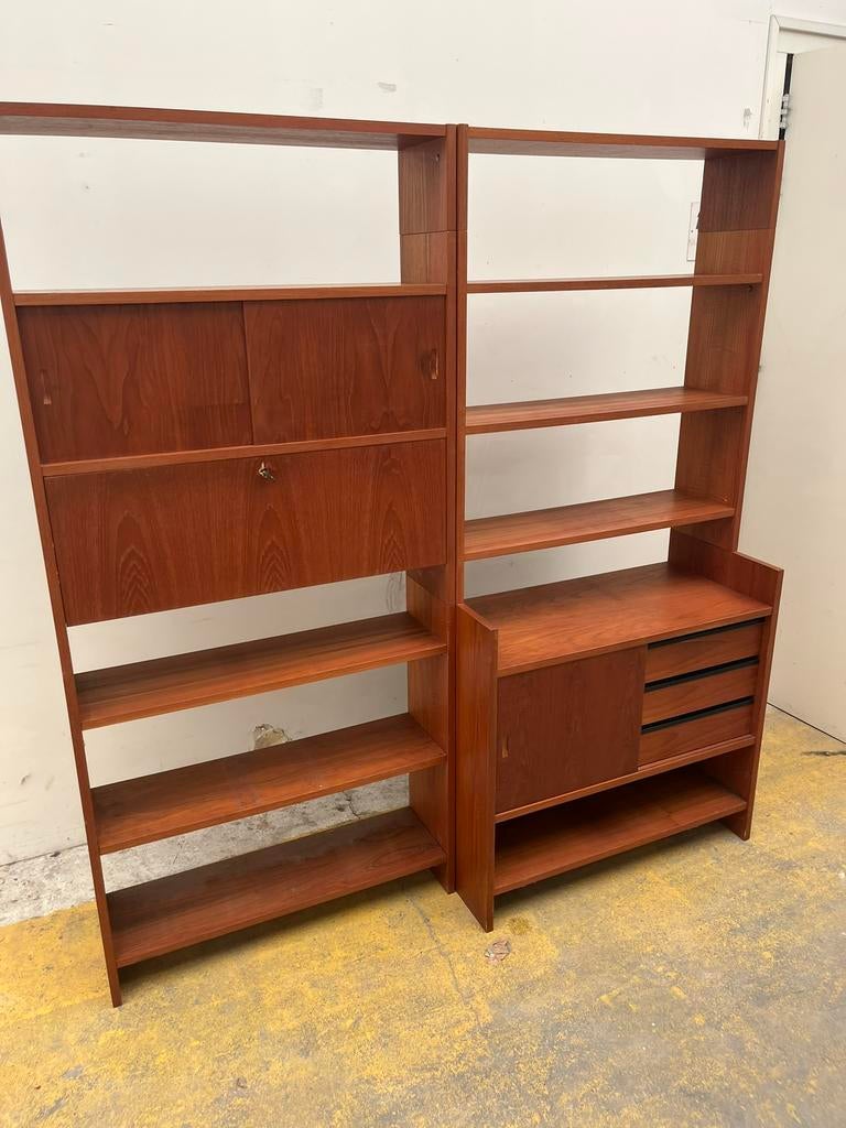 Teak wand kast KLM cadovius retro vintage jaren 60 €595, Huis en Inrichting, Kasten | Wandmeubels, Zo goed als nieuw, Minder dan 100 cm