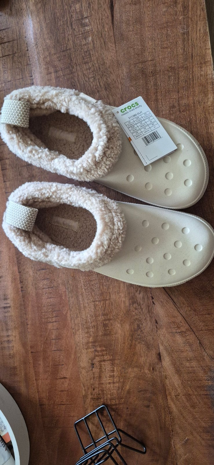 Nieuwe Crocs Classic Lined Shorty Pantoffels Maat 43-44, Ophalen of Verzenden, Nieuw, Pantoffels of Sloffen