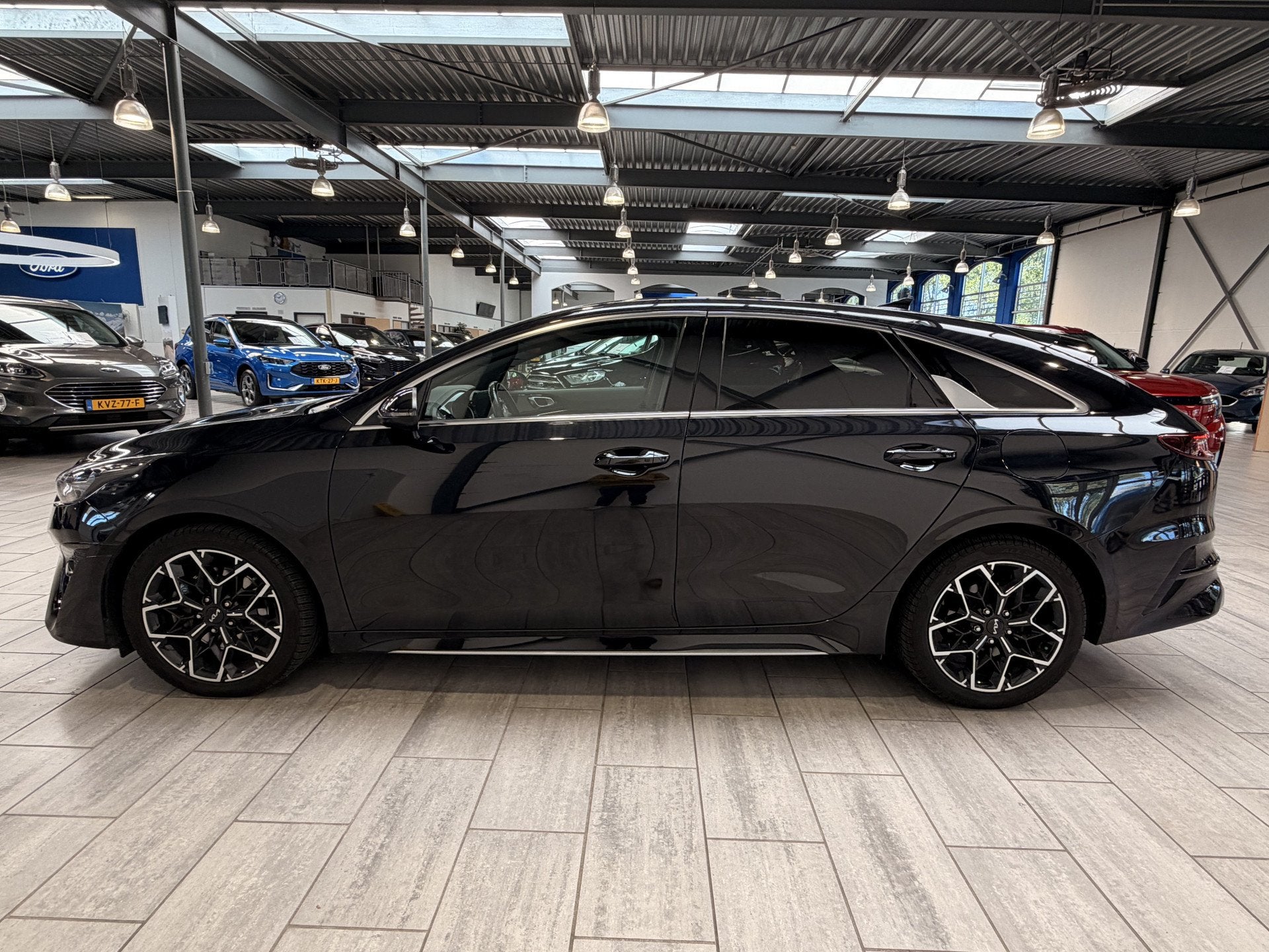 Kia ProCeed 1.5 T-GDi 160 pk GT-Line | Camera | Stoel- en st, Auto's, Gebruikt, 4 cilinders, 160 pk, Leder en Stof