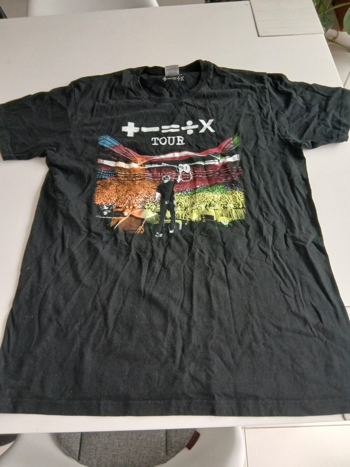 Ed Sheeran World Tour 2024 Pinkpop T-shirt, Maat 48/50 (M), Zwart, Ed Sheeran Tour Merch, Ophalen of Verzenden