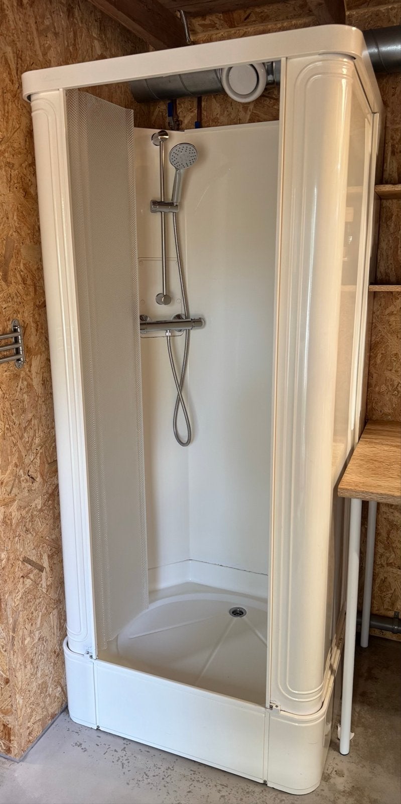Vrijstaande douche met 80L boiler - Intersan Thermotub, Doe-het-zelf en Verbouw, Ophalen, Gebruikt, Douche