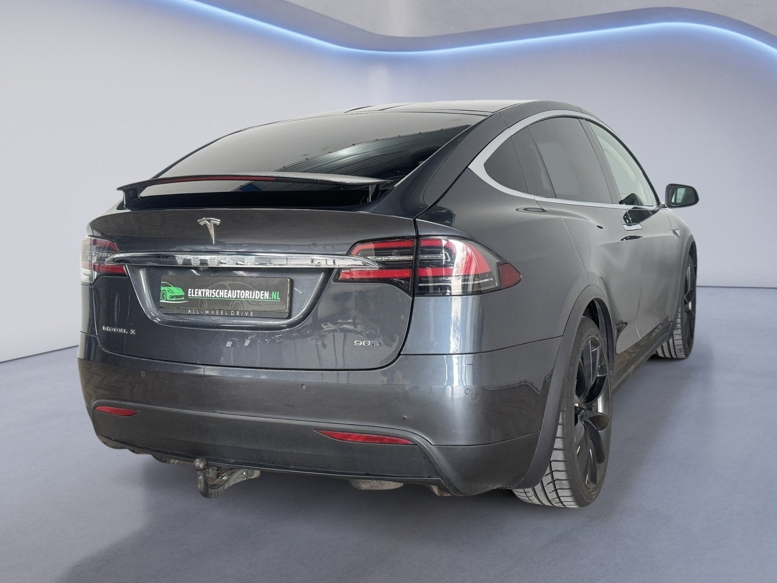 Tesla Model X 90D Base 7p.|FREE SUPERCHARGE|TREKHAAK|LUCHTVE, Auto's, Tesla, Automaat, Model X, Zwart, 428 pk