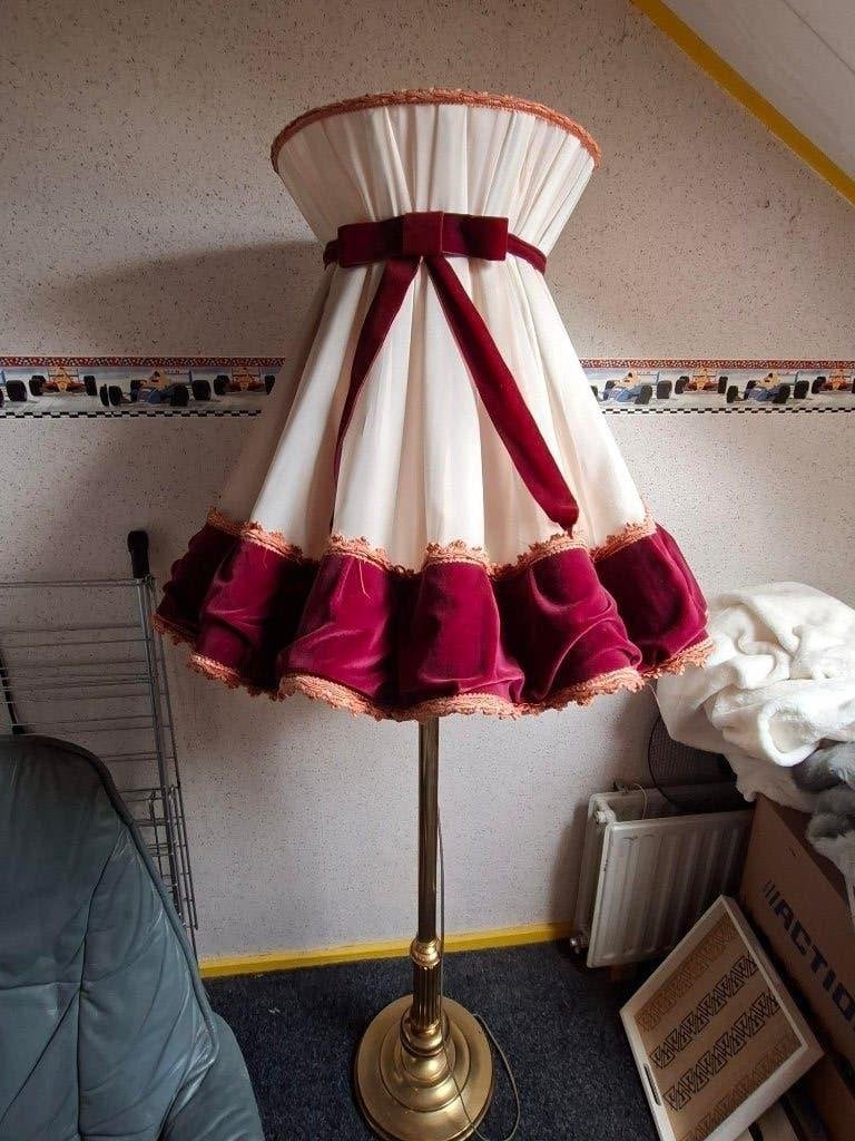 Elegante staande lamp met stoffen kap en strik, Ophalen, Gebruikt, Metaal, E27 (groot)