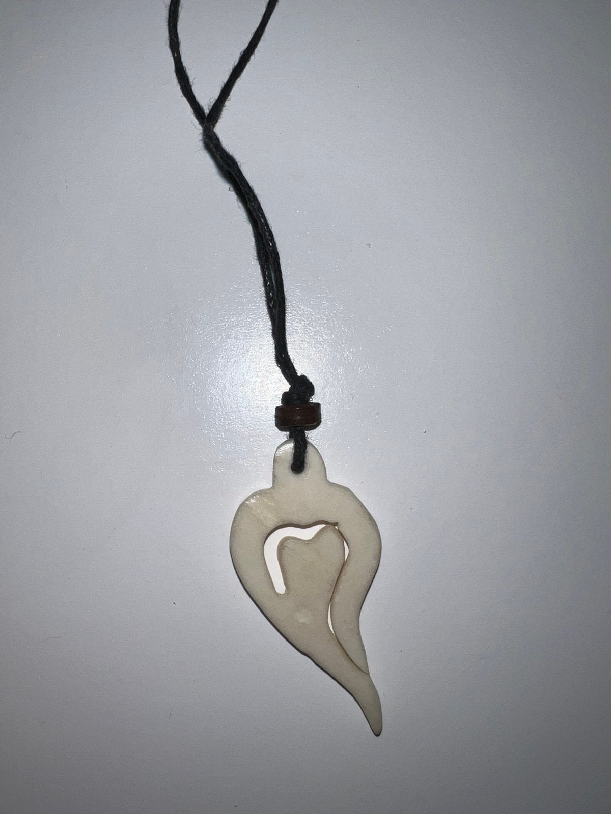 koru maori ketting, Overige materialen, Verstelbaar, Verzenden, Beige
