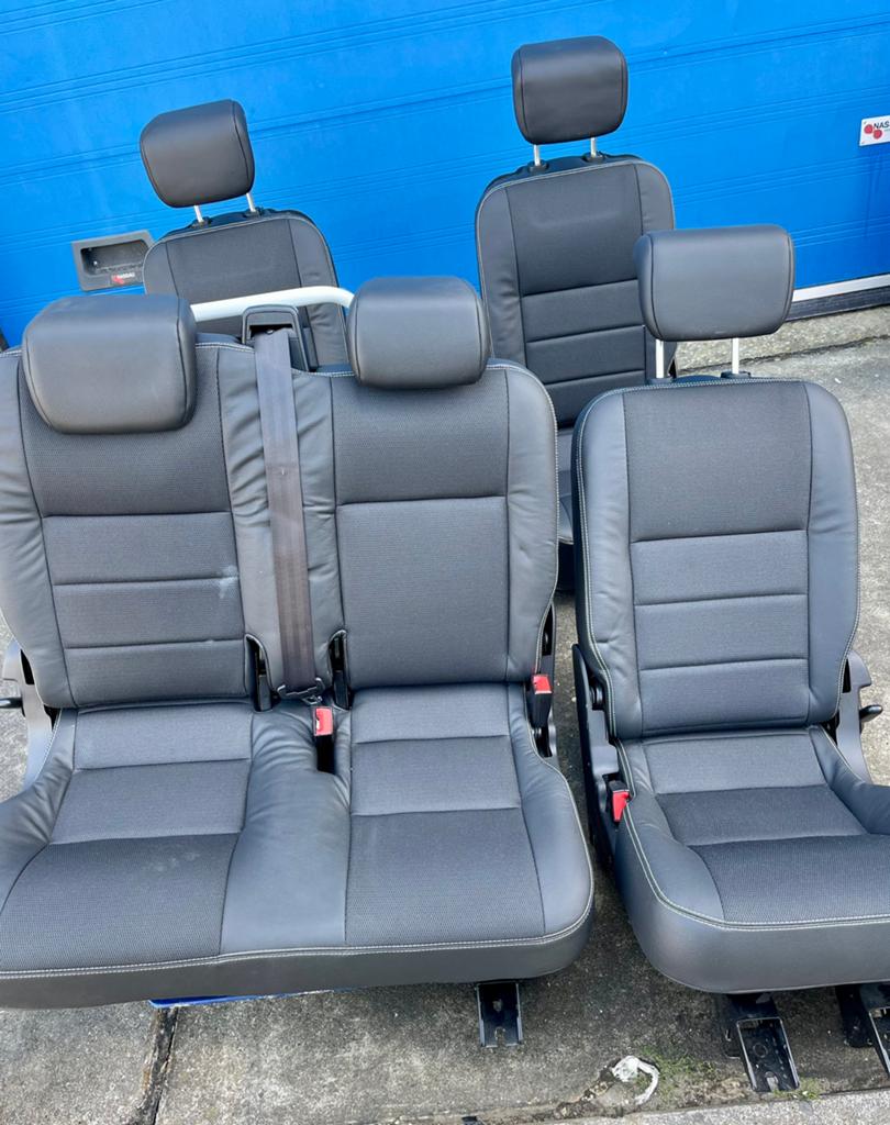 LAND ROVER Defender achterbank en set achter stoelen, Ophalen, Nieuw, Land Rover