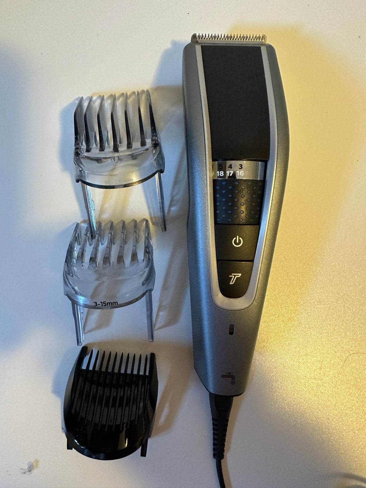 Philips Tondeuse met opzetstukken., Ophalen of Verzenden, Zo goed als nieuw, Tondeuse