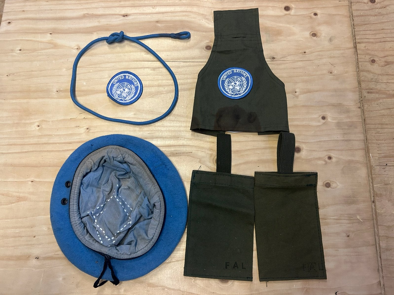 Lotje Libanon UNIFIL, Ophalen of Verzenden, Landmacht, Nederland, Embleem of Badge