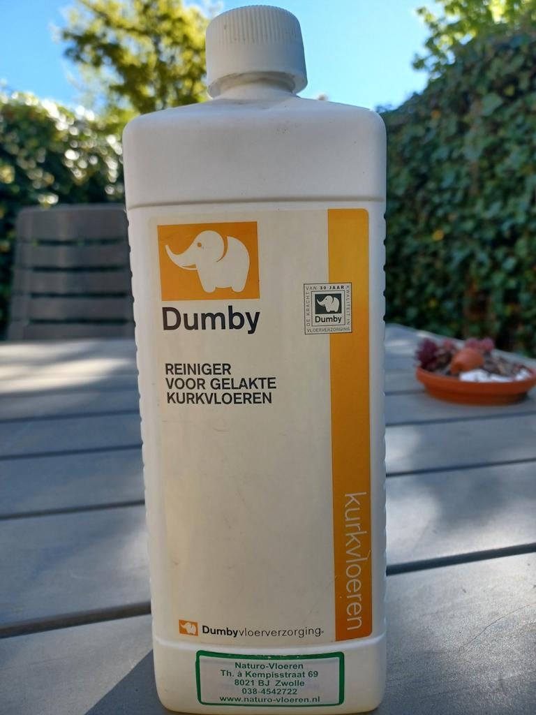 Dumby reiniger voor gelakte kurkvloeren, Ophalen