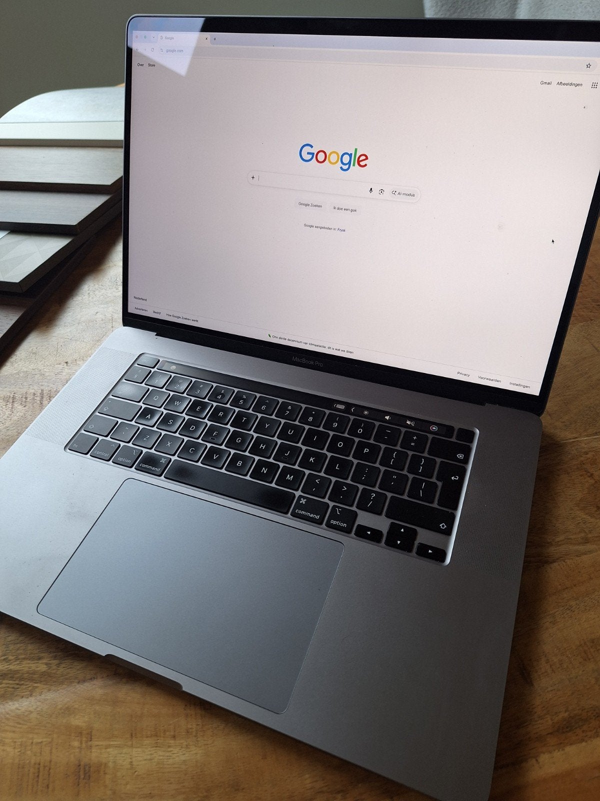 MacBook Pro I7 16GB van eind 2019, 2 tot 3 Ghz, Qwerty, 13 inch, 512 GB