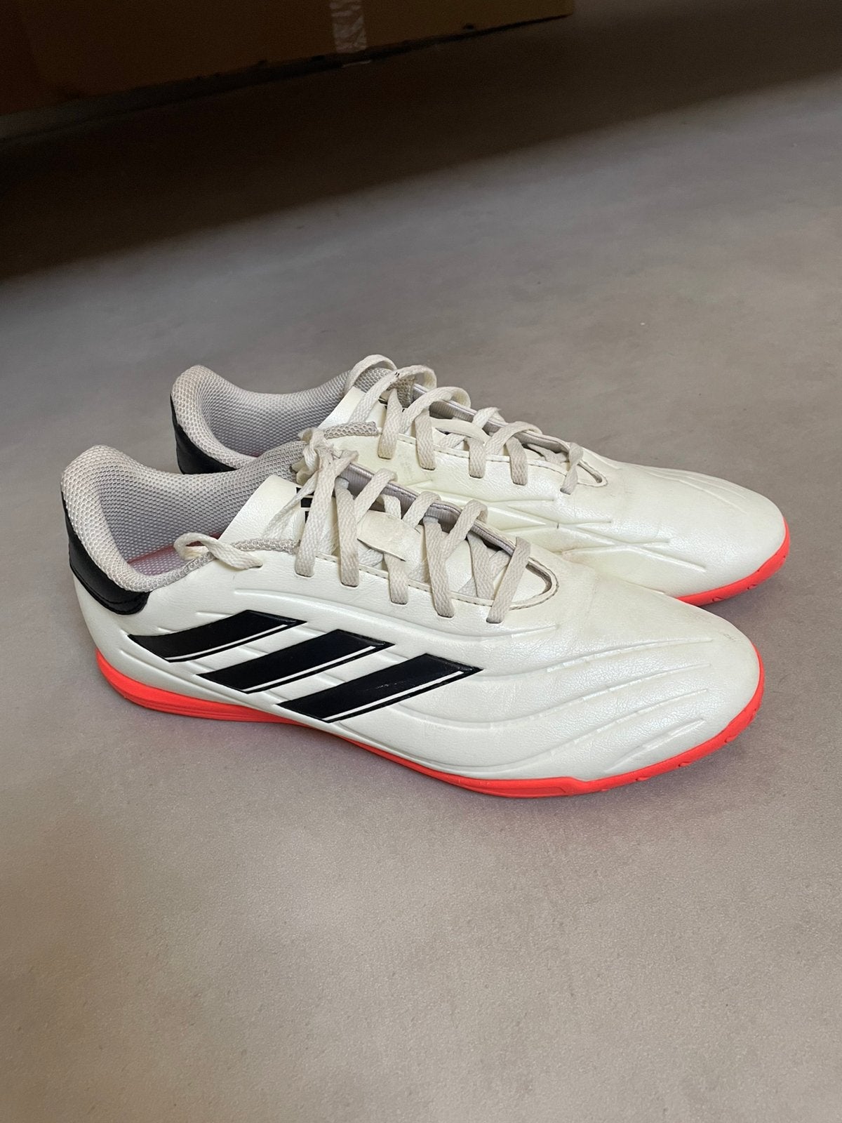 Adidas copa zaal schoenen, Gebruikt, Schoenen, Maat M, Ophalen of Verzenden