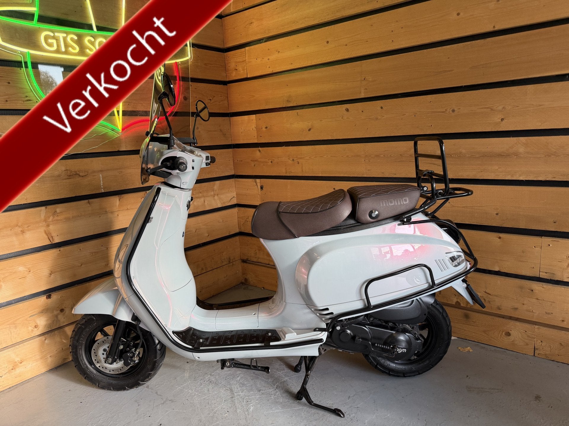 AGM Bromscooter VX50 Injectie (bj 2021), Bruin Scooterservice, Gebruikt, Jos@bruinautoservice.nl, 49 cc