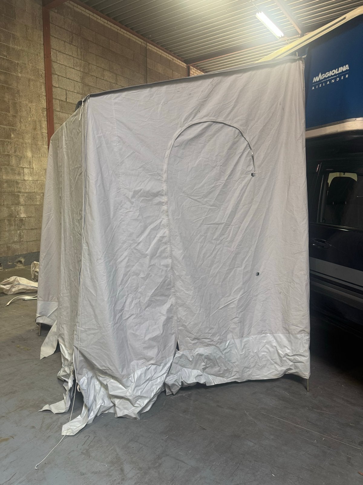 Stevige Bijtent met Buizenframe - Koppelbaar aan Daktent, Gebruikt, Info@autohome.it, Tot en met 2, Daktent