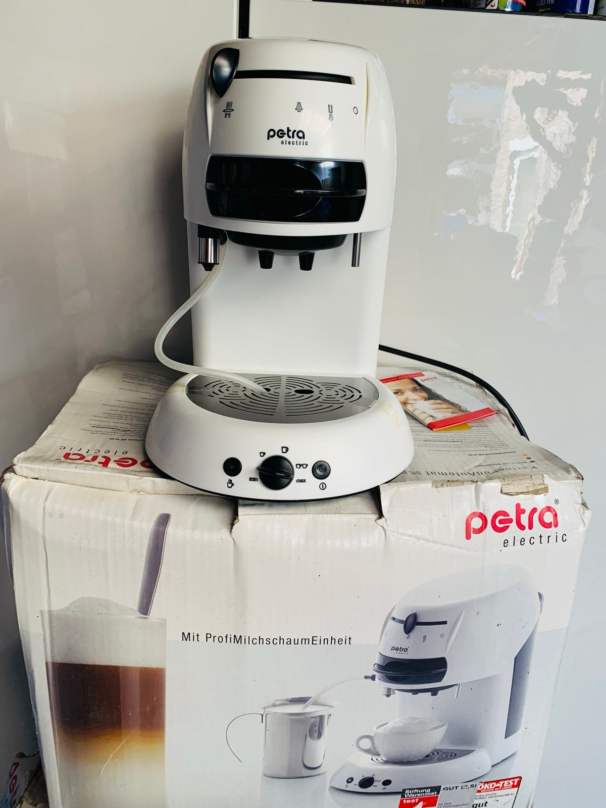 Petra Electric Koffiepadapparaat met Melkschuimer, Stoompijpje, Koffiepads en cups, Koffiemachine, Ophalen of Verzenden