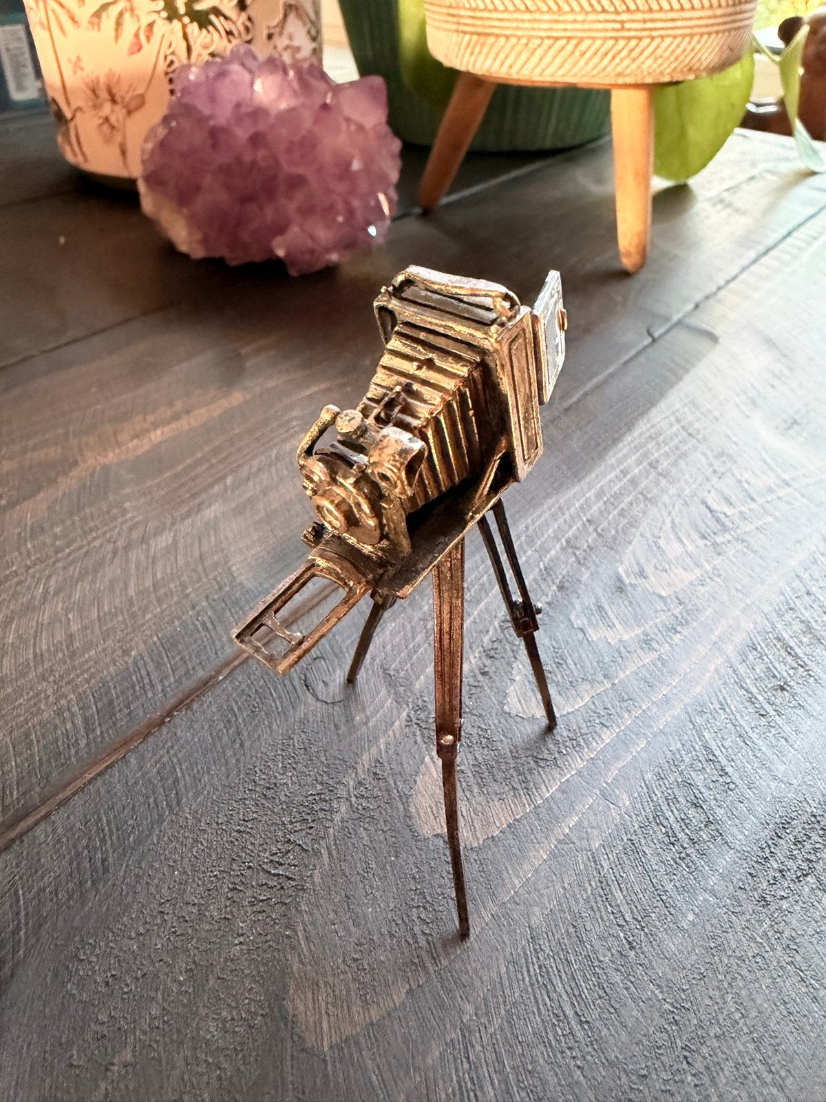 Vintage miniatuur camera op statief - decoratief, Ophalen of Verzenden