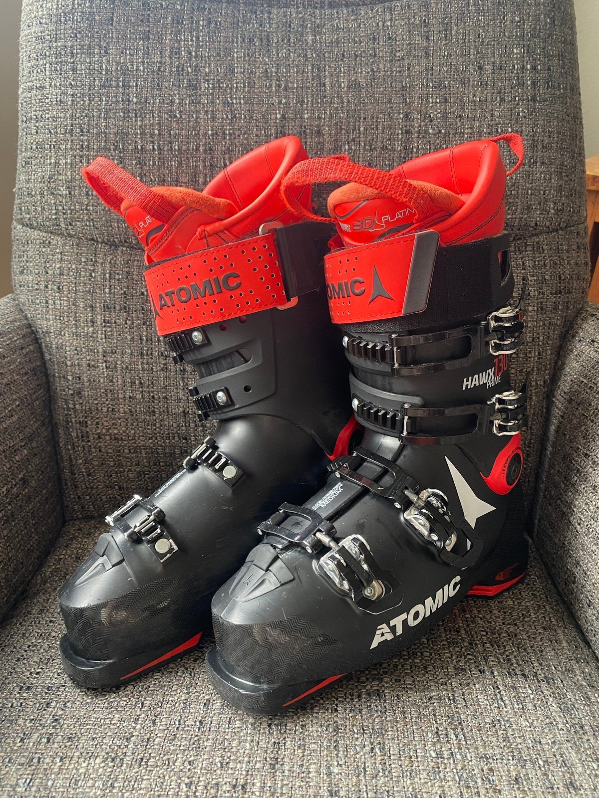 Skischoenen (44) Atomic Hawx 130s Prime, Sport en Fitness, Ophalen, 160 tot 180 cm, Gebruikt, Schoenen