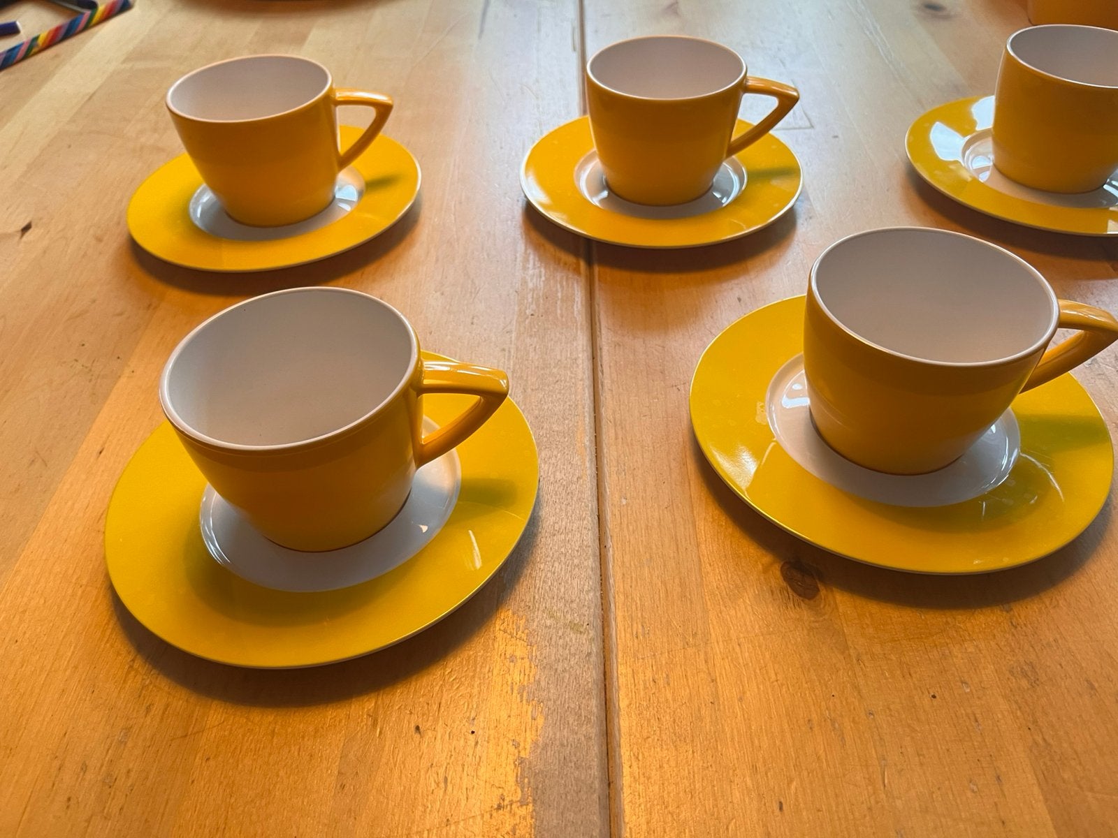 Mepal (koffie) kopjes met schotel, Ophalen, Zo goed als nieuw