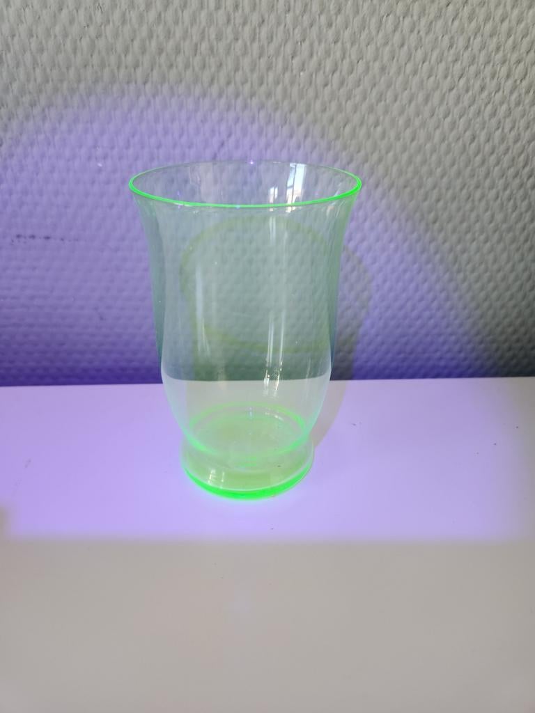 Glas Uranium - annagroen, Antiek en Kunst, Ophalen of Verzenden