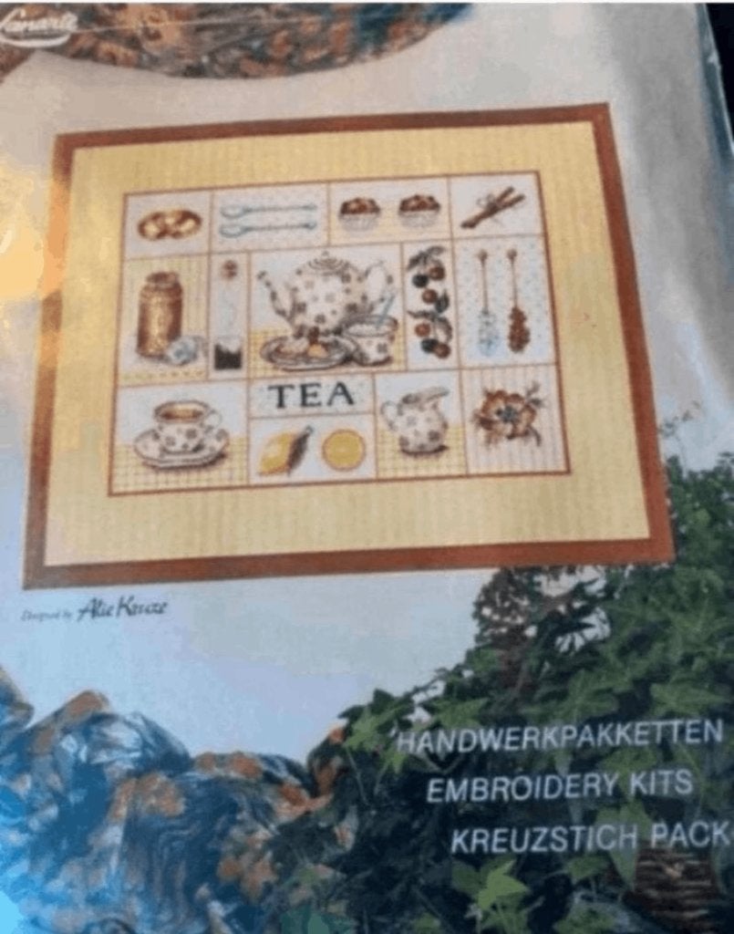 BORDUURPAKKET LANARTE TEA PARTY ALIE KRUZE, Verzenden, Nieuw, Handborduren, Borduurpakket