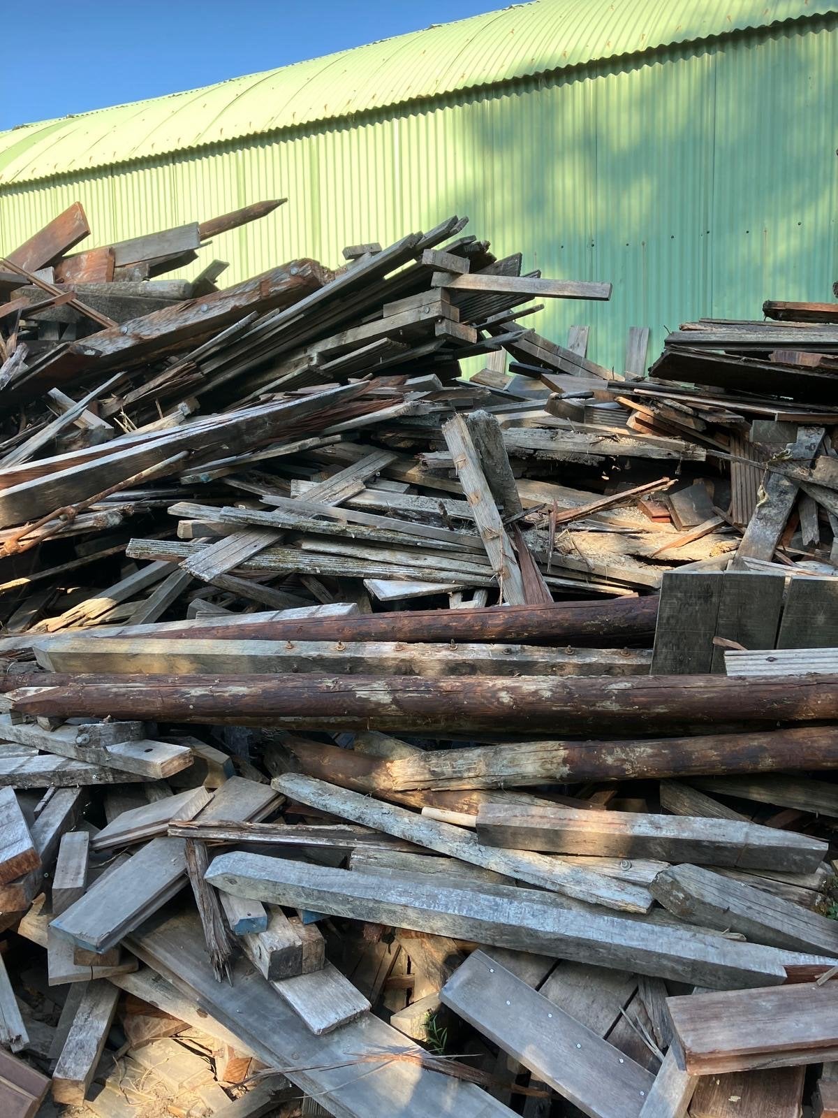 GRATIS af te halen Hardhout brandhout - D soorten en maten, 6 m³ of meer, Ophalen, Overige houtsoorten, Blokken