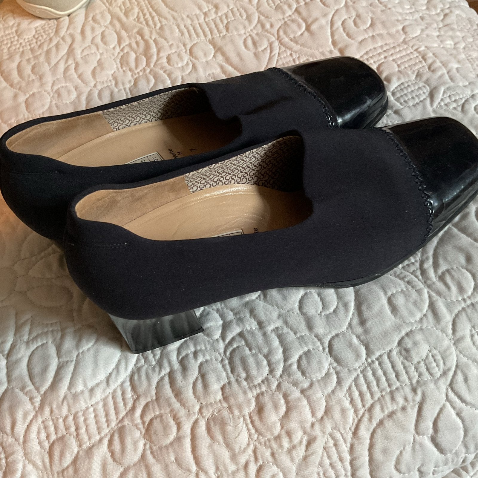Gabor zwarte pumps met lakleren neus, Pumps, Zwart, Gabor, Ophalen of Verzenden