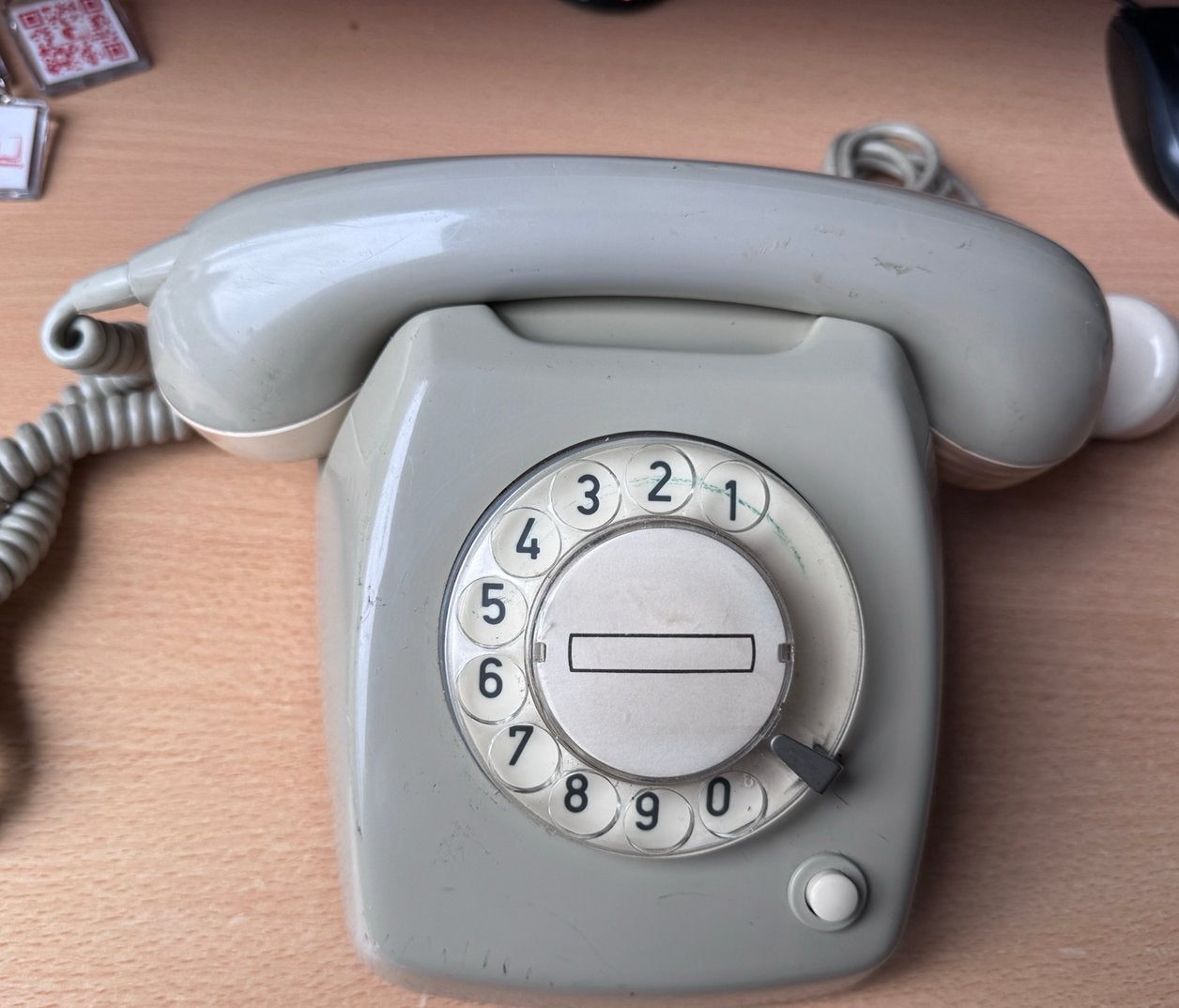 PTT  T65   draaischijf telefoon, Ophalen of Verzenden, Zo goed als nieuw, Met draaischijf