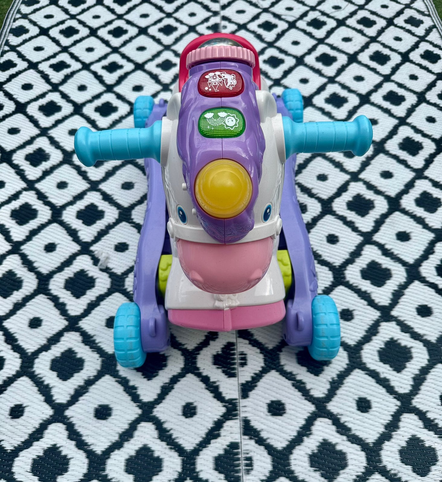 Te Koop, Leerwagen voor baby hij bijna nieuw, Kinderen en Baby's, Speelgoed | Vtech, Ophalen of Verzenden, Zo goed als nieuw, 6 maanden tot 2 jaar